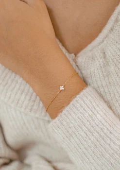 Charm Armbänder | Hey Happiness Armband mit Gänseblümchen Anhänger aus Sterlingsilber Gold