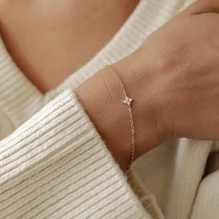 Charm Armbänder | Hey Happiness Armband mit Gänseblümchen Anhänger aus Sterlingsilber Gold