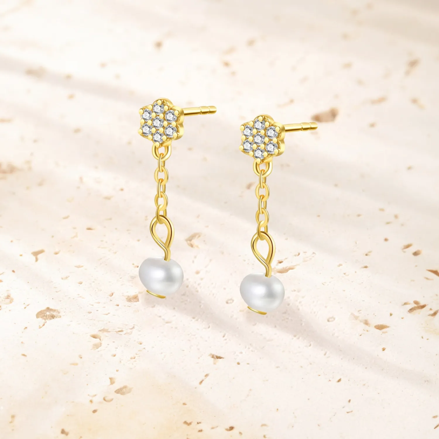Ohrstecker | Perlenohrringe | Hey Happiness Blume und Perle Ohrringe Silber 925 Hängend