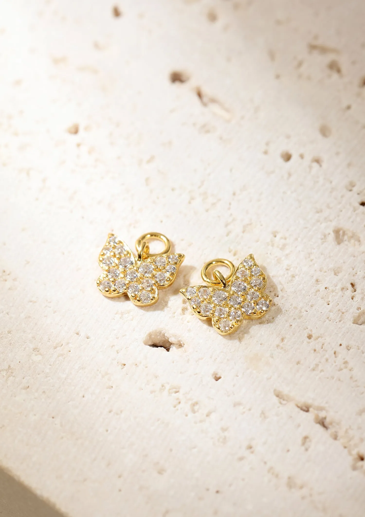 Creolen | Hey Happiness Butterfly Charm Hoop Earrings Sterling Silver Gold