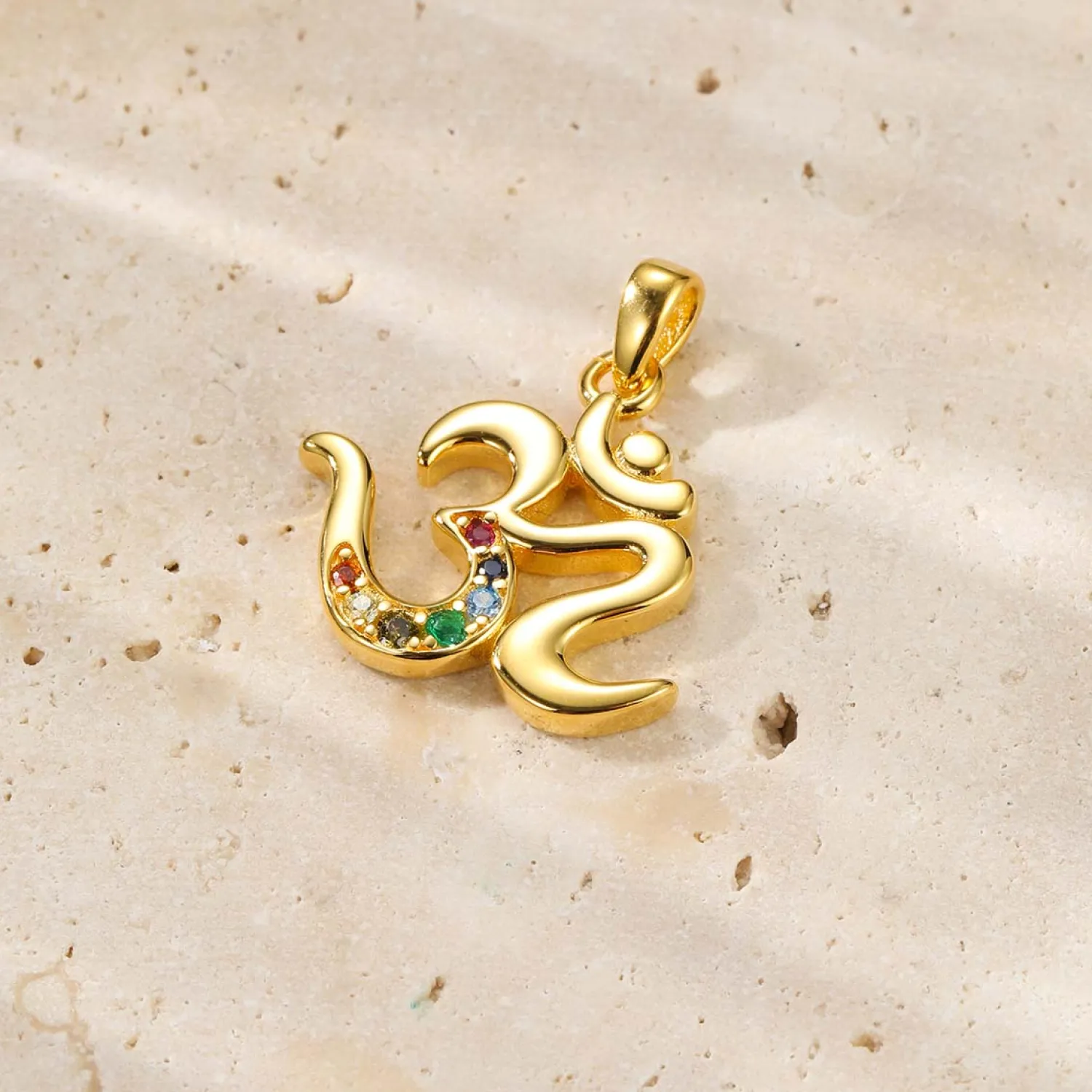 Anhänger | Filigrane Ketten | Hey Happiness Chakra-Om-Anhänger Halskette für Einheit aus Sterlingsilber