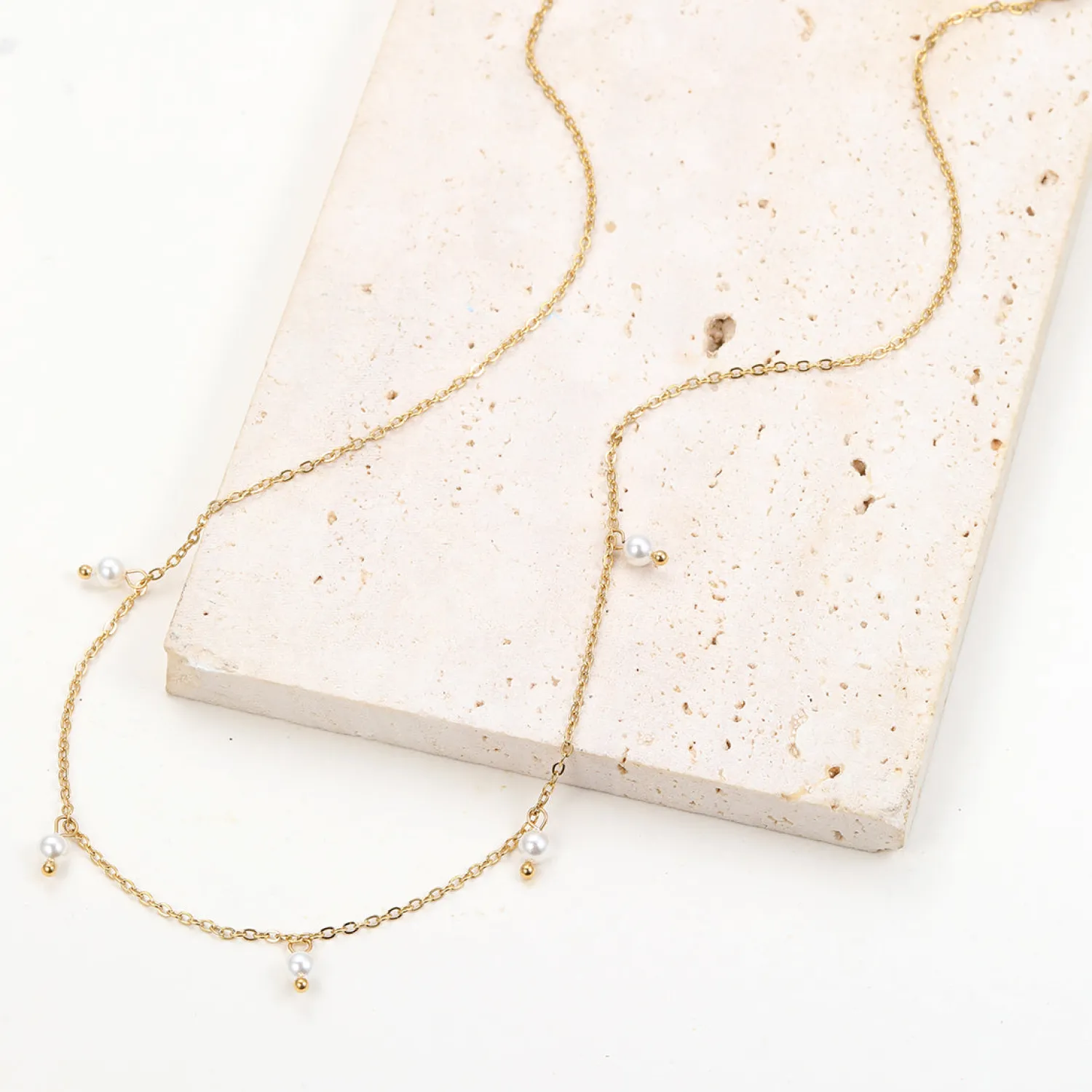 Perlenketten | Filigrane Ketten | Hey Happiness Cinque Kette mit Perlenanhänger Gold