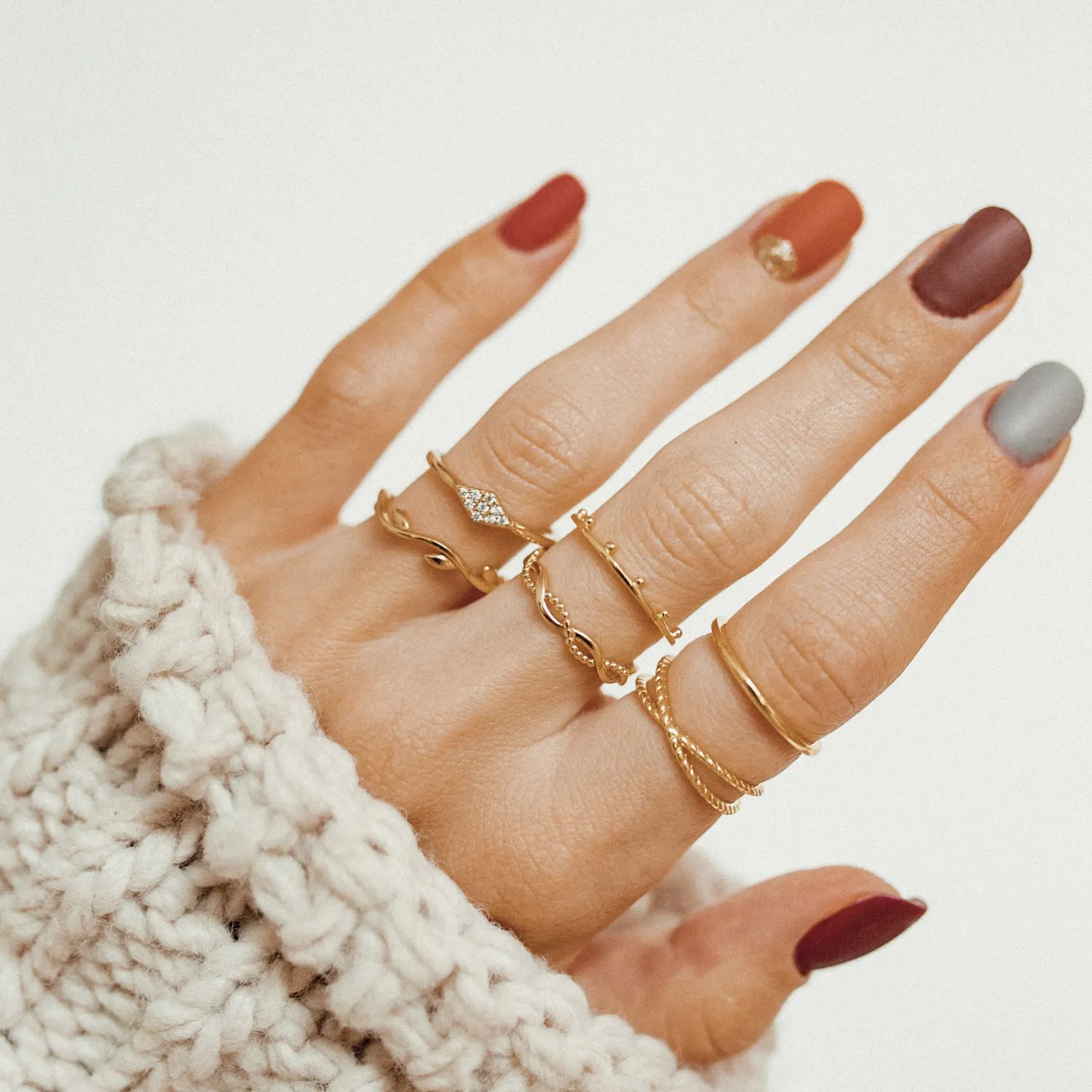Schlichte Ringe | Hey Happiness Doppelt Gedrehter Ring Sterlingsilber in Gold