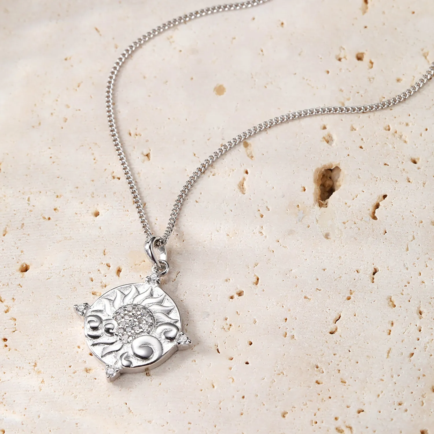 Filigrane Ketten | Hey Happiness Energy Kette mit Anhänger aus Sterlingsilber
