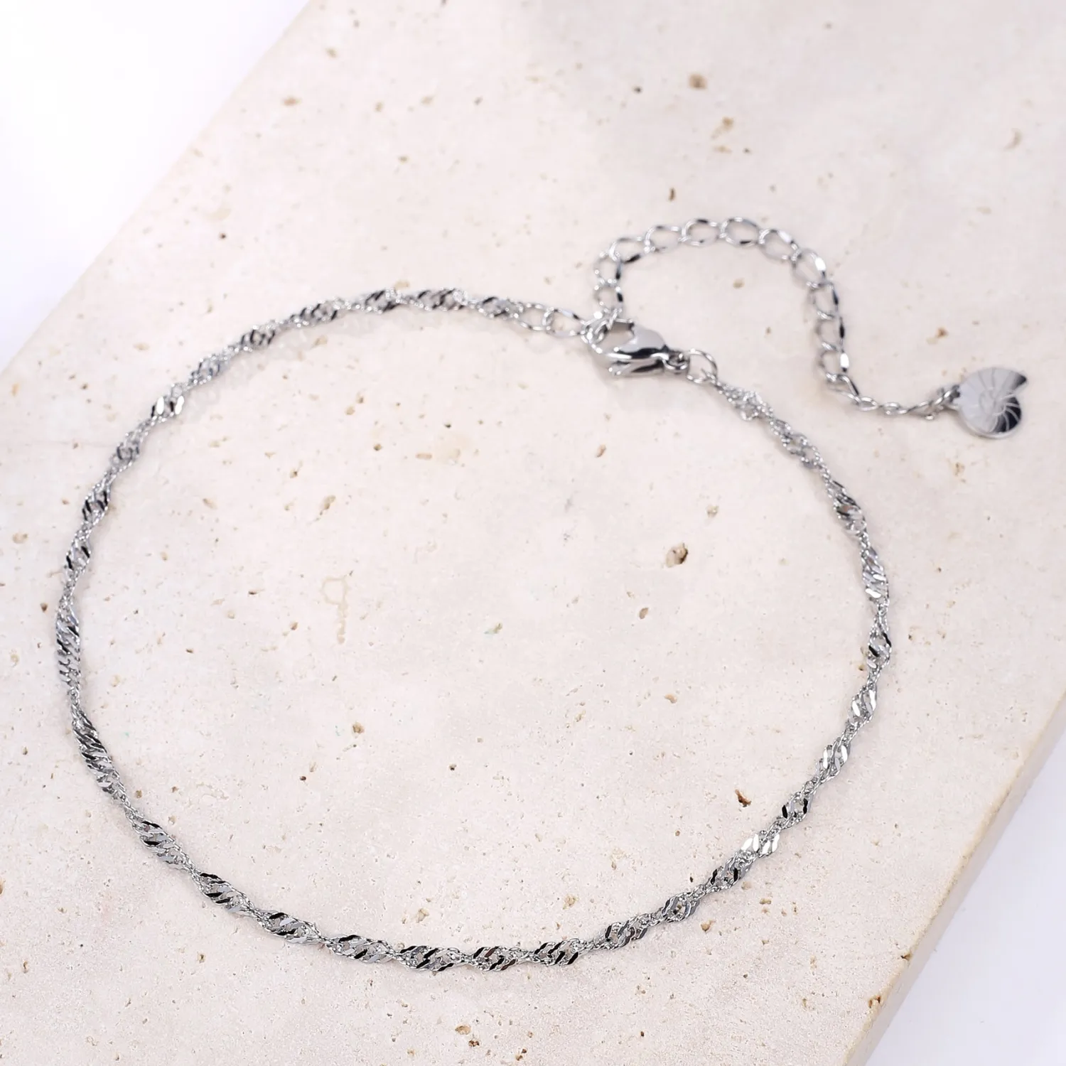 Fußkettchen | Hey Happiness Feine Fußkette im Singapur-Design in Silberfarbe Silver