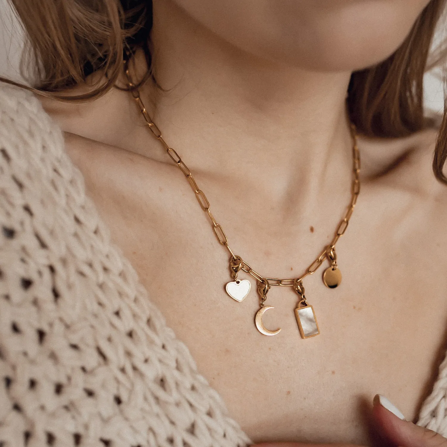 Creolen | Hey Happiness Gedrehte Creolen mit Twist in Gold