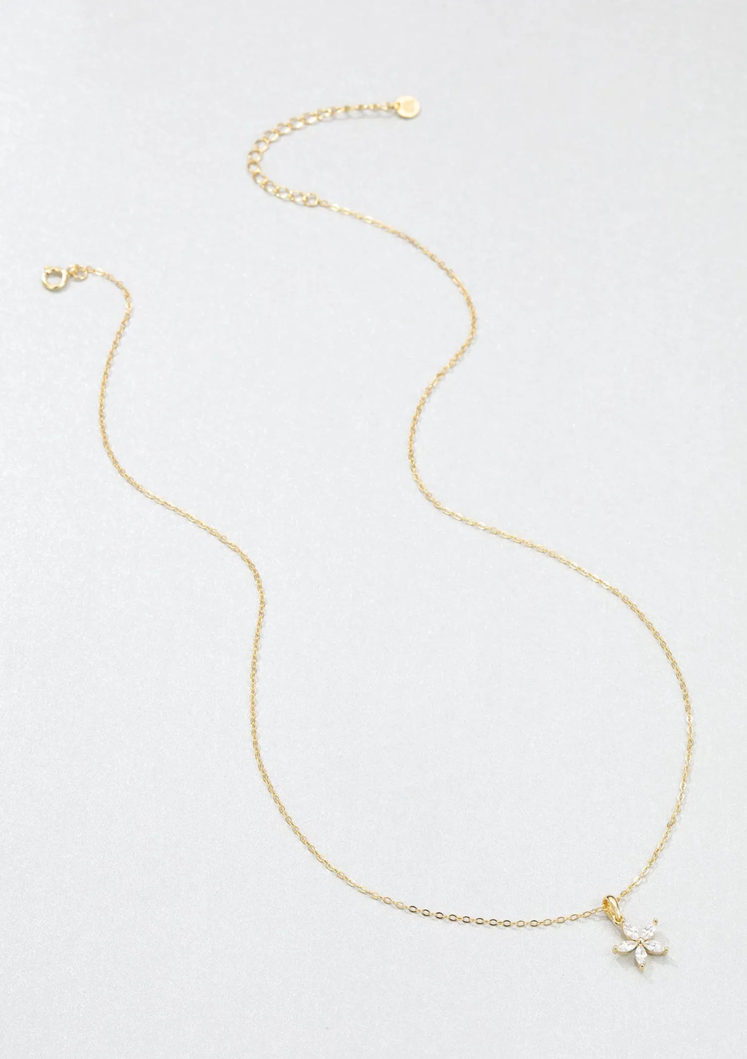 Filigrane Ketten | Hey Happiness Gänseblümchen Kette mit Schmucksteinen Sterlingsilber in Gold