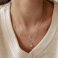 Necklace Sets | Hey Happiness Gänseblümchen und Schmetterling Ketten Set in Gold
