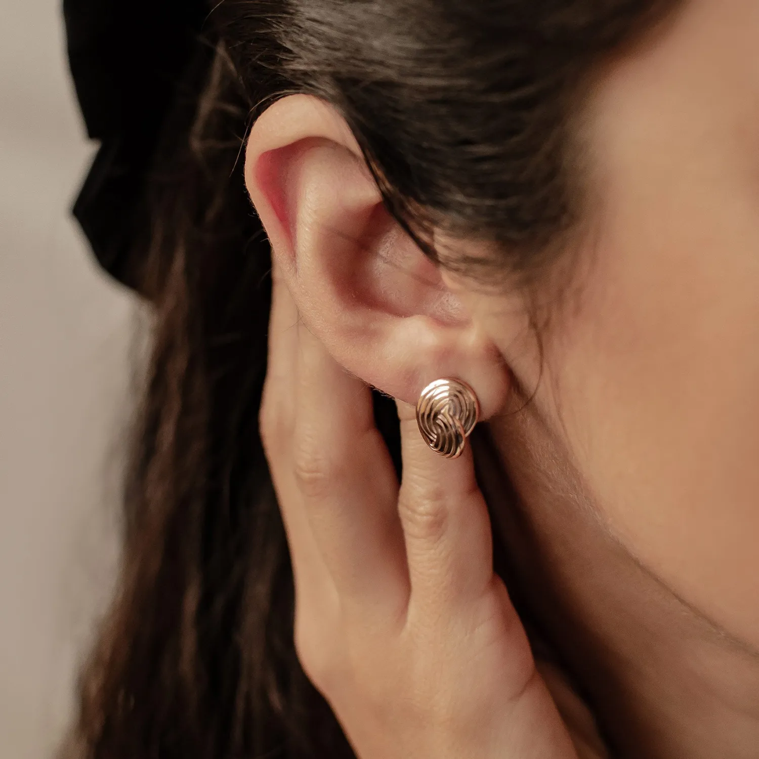 Ohrstecker | Hey Happiness Ineinandergreifende Kreise Übergroße Kreise Ohrstecker Wasserfest