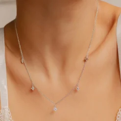 Filigrane Ketten | Hey Happiness Kette mit Blume Charms aus Sterlingsilber