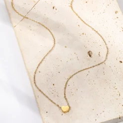 Filigrane Ketten | Hey Happiness Kette mit Herz Anhänger in Gold