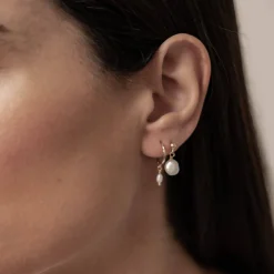 Earring Stack Sets | Perlenohrringe | Hey Happiness Klassische Perlen Ohrstecker und Creolen Set