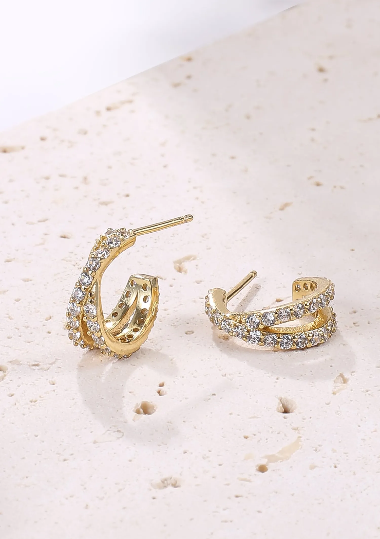 Creolen | Hey Happiness Kreuz und Quer Creolen mit Edelsteinen Sterlingsilber in Gold