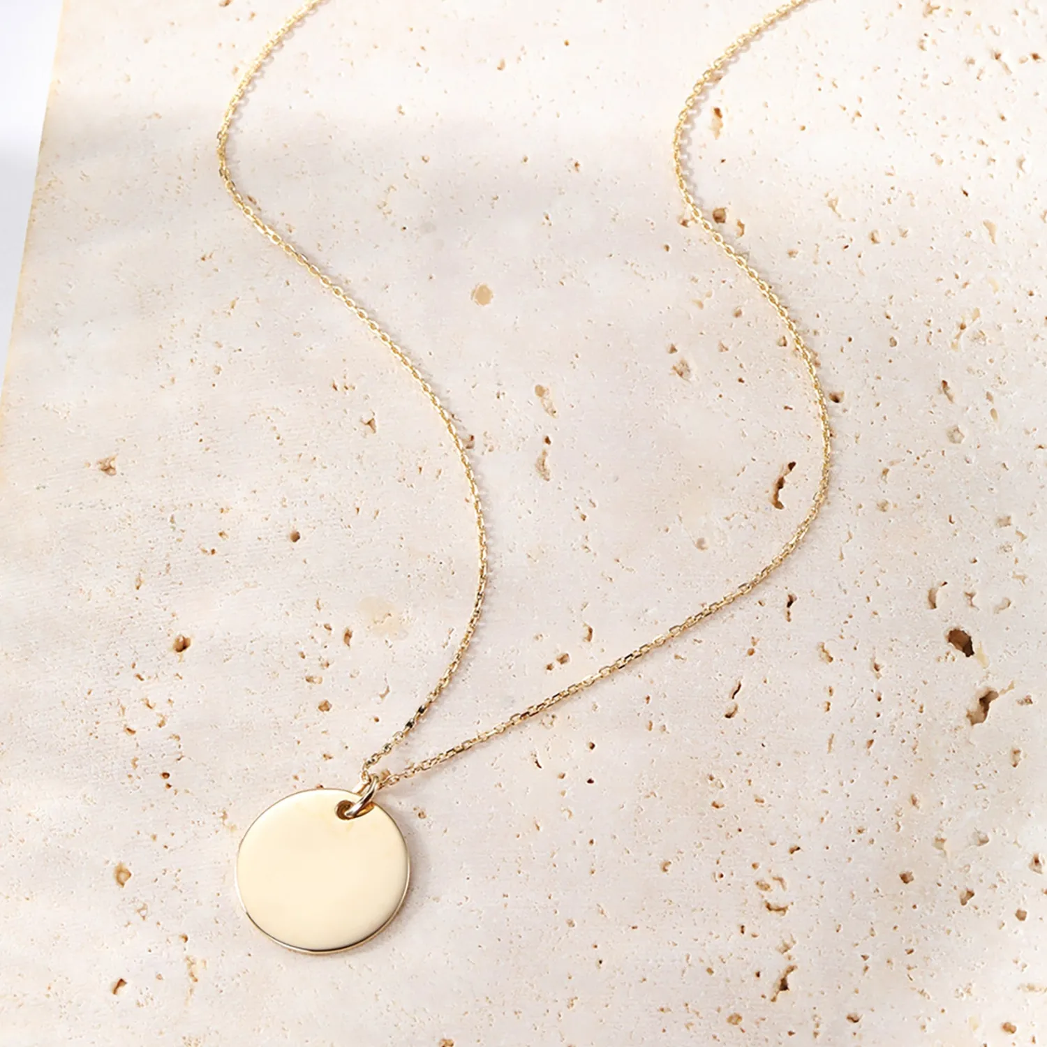 Filigrane Ketten | Hey Happiness Medallion Anhänger Kette 14K Gold