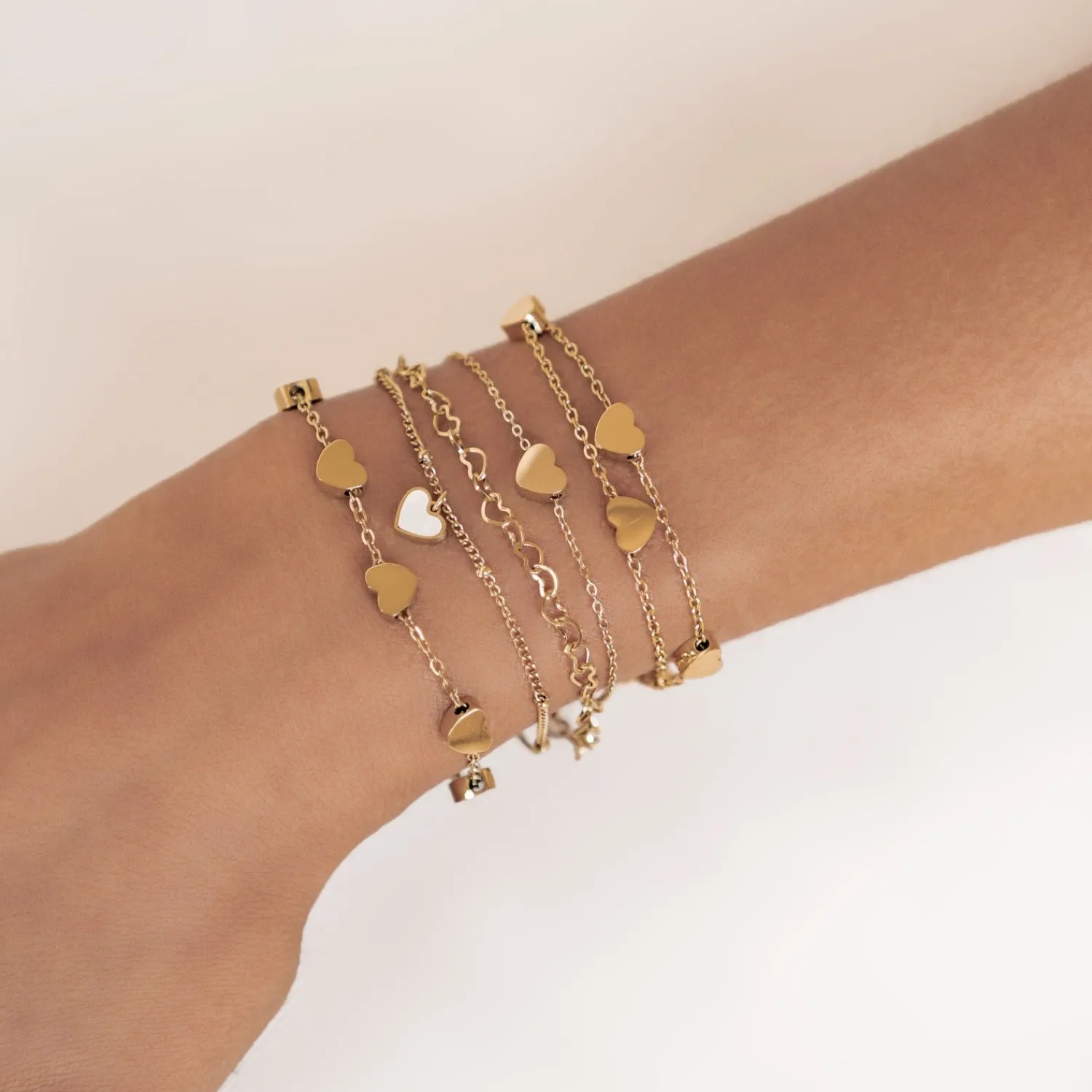 Charm Armbänder | Hey Happiness Multi-Herzen Armband