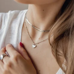 Filigrane Ketten | Hey Happiness Muschelschale Herz Kette in Silberfarbe Silver