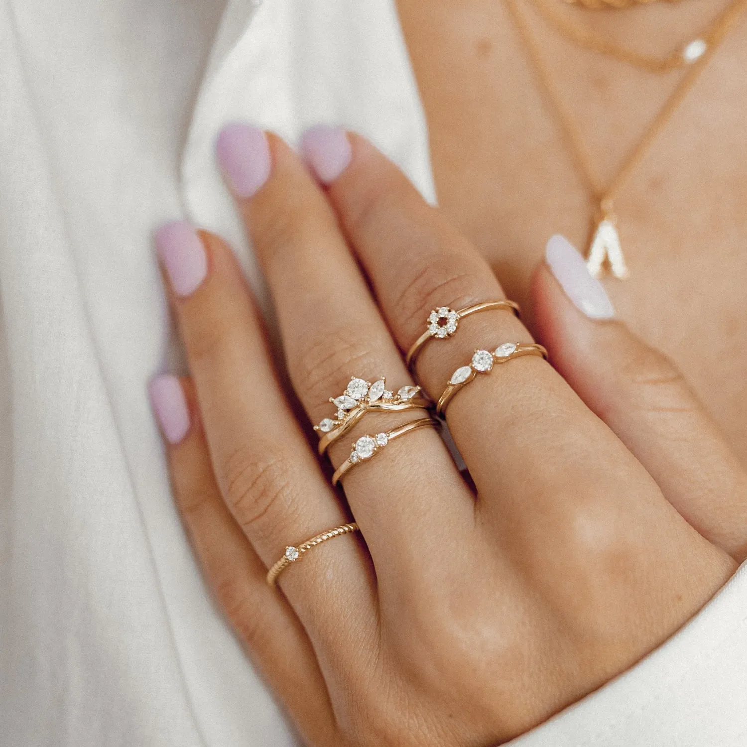 Schlichte Ringe | Hey Happiness Nexus Schmaler Ring Sterlingsilber in Gold
