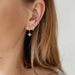 Huggie Ohrringe | Hey Happiness Nordstern Huggies Creolen Sterlingsilber in Gold