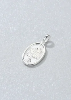 Anhänger | Hey Happiness Ovaler Anhänger mit Gänseblümchen Sterlingsilber Silver