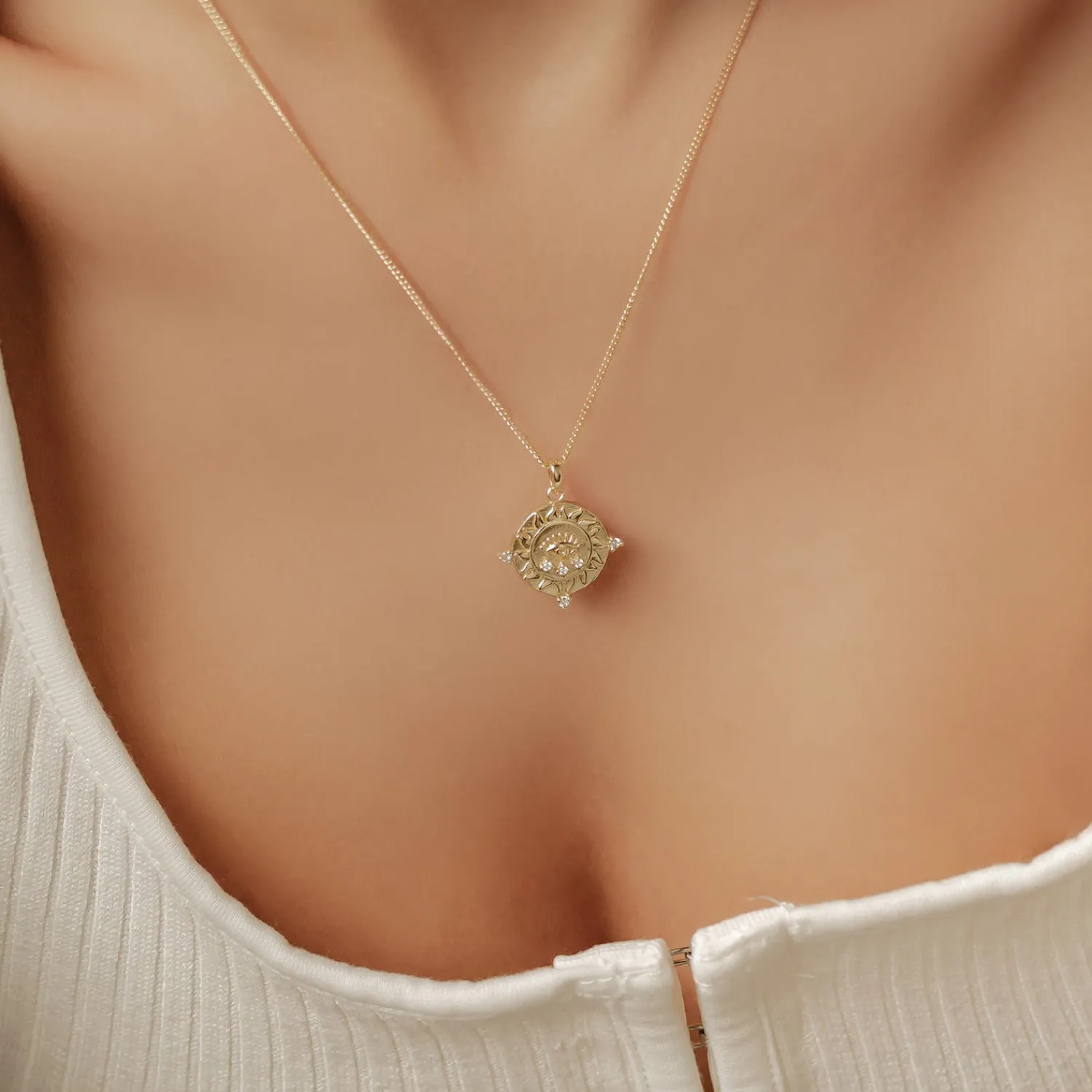 Filigrane Ketten | Hey Happiness Protection Kette mit Anhänger aus Sterlingsilber
