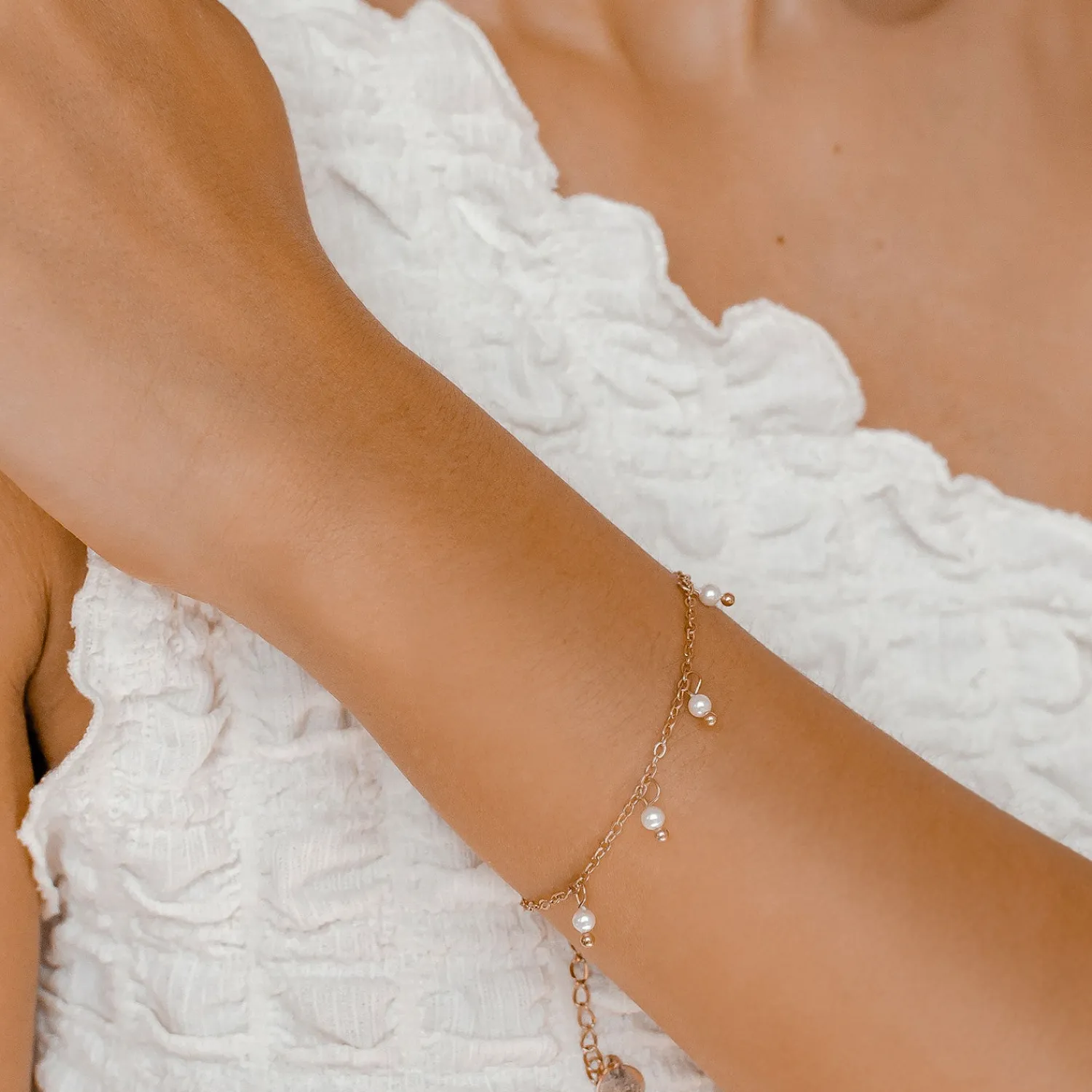 Charm Armbänder | Hey Happiness Rosegold Armband mit Perlen Cinque Rose Gold