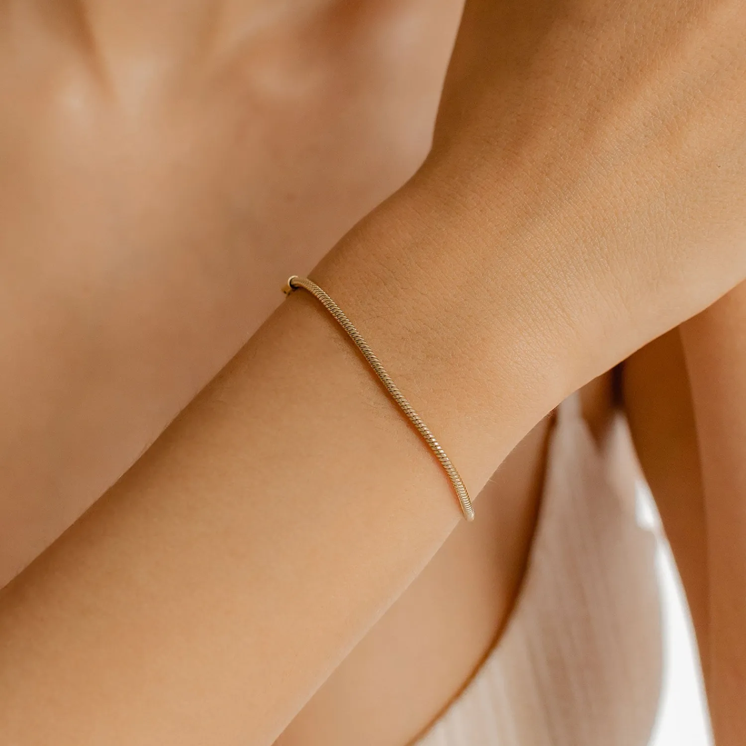 Ketten Armbänder | Hey Happiness Rundes Schlangenarmband Gold