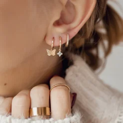 Huggie Ohrringe | Hey Happiness Schmetterling Huggie Ohrringe Sterlingsilber in Gold