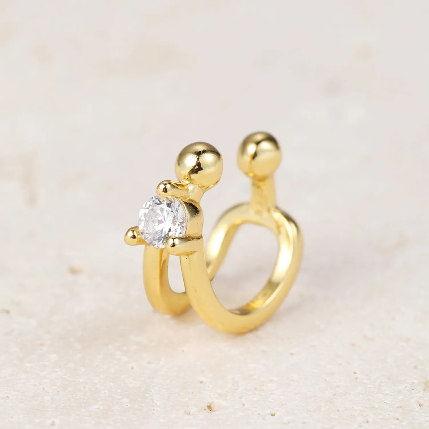 Ear Cuffs | Ohrstecker | Hey Happiness Solitär Ear Cuff Sterlingsilber in Gold