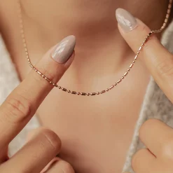 Filigrane Ketten | Hey Happiness Stab und Kugel Kette in Rosegold Rose Gold
