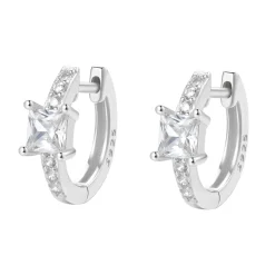 Huggie Ohrringe | Hey Happiness Sterlingsilber Huggie Ohrringe mit Quadratischen Steinen Silver