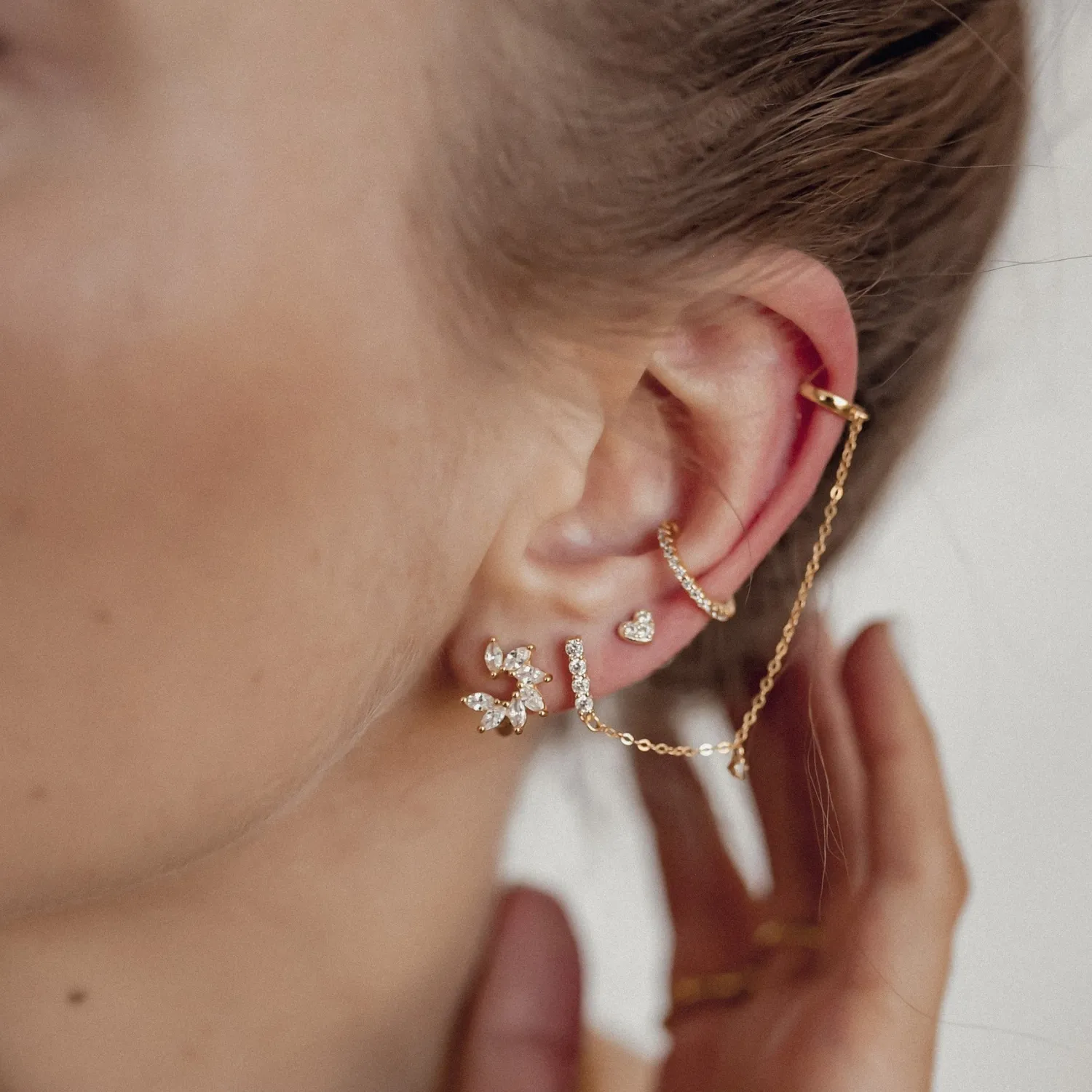Ohrstecker | Hey Happiness Sternenlicht Ear Cuff aus Veretem Sterlingsilber Gold