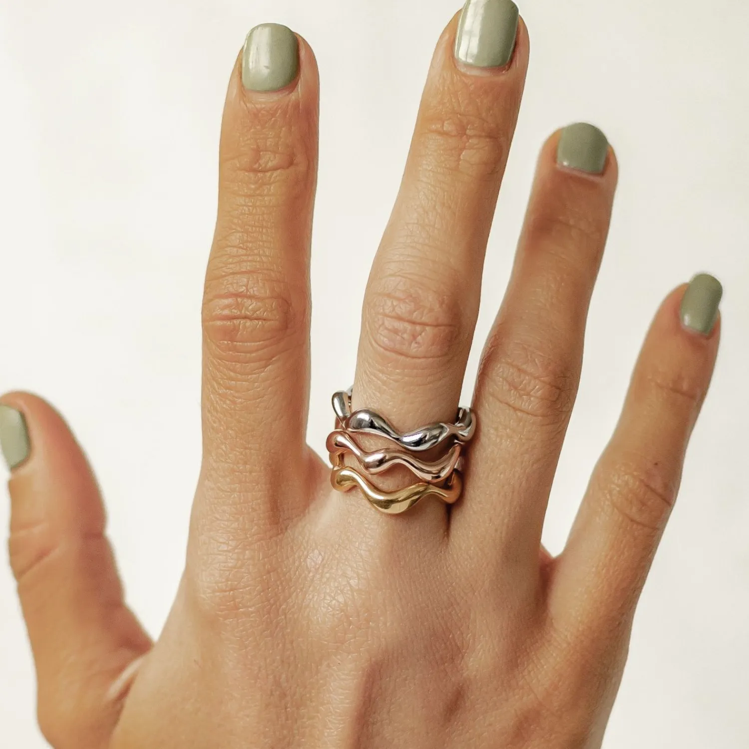 Auffällige Ringe | Hey Happiness Whirl Ring aus Edelstahl