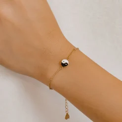 Charm Armbänder | Hey Happiness Yin Yang Armband im Kugelkette-Design in Gold