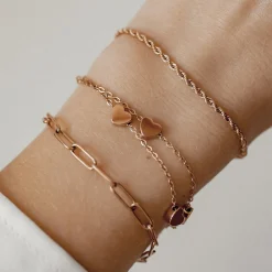 Charm Armbänder | Hey Happiness Zartes Armband Liebe in Rosegold Rose Gold
