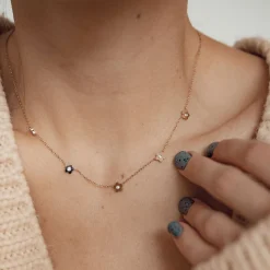 Necklace Sets | Filigrane Ketten | Hey Happiness Zierliche Blume Charm Kette in Rosegold Rose Gold