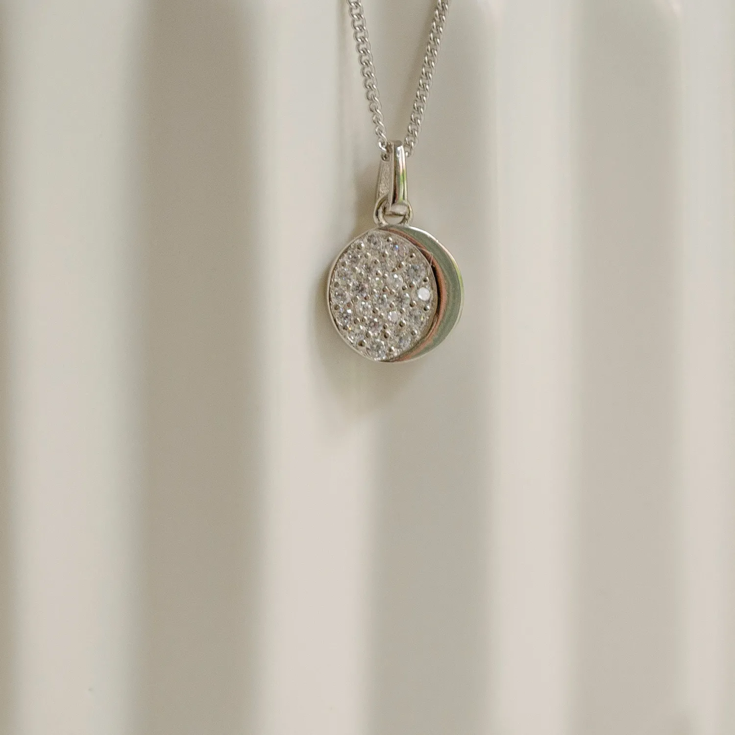 Filigrane Ketten | Hey Happiness Zirkonia Mond Anhänger Kette Sterlingsilber Silver